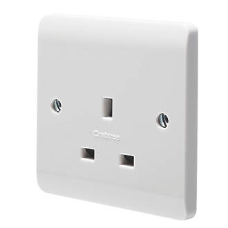 CRABTREE INSTINCT 13A 1-GANG UNSWITCHED SOCKET WHITE