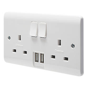 CRABTREE INSTINCT 13A 2-GANG DP SWITCHED SOCKET + 2.1A 2-OUTLET TYPE A USB CHARGER WHITE