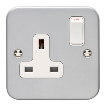 SH|P Metal Clad 1 Gang 13A Double Pole Switched Socket